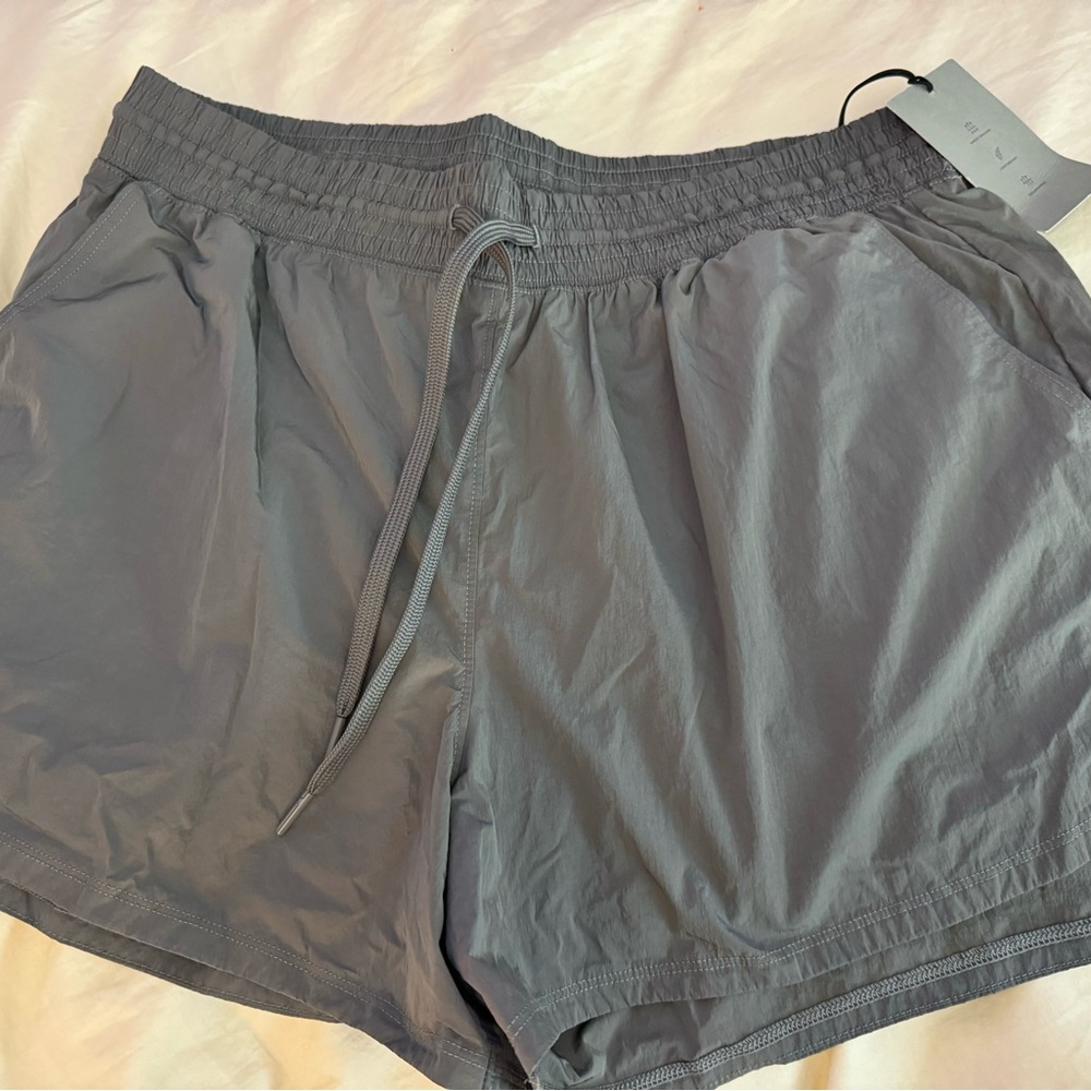 Abercrombie & Fitch Gray Reflective Athletic Shorts